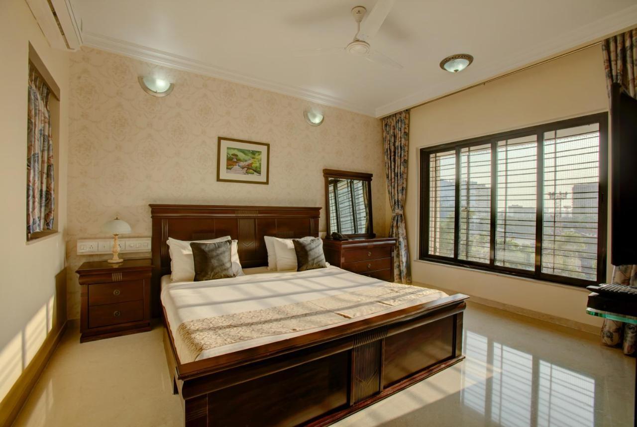Lalco Residency Hotel Mumbai Bagian luar foto