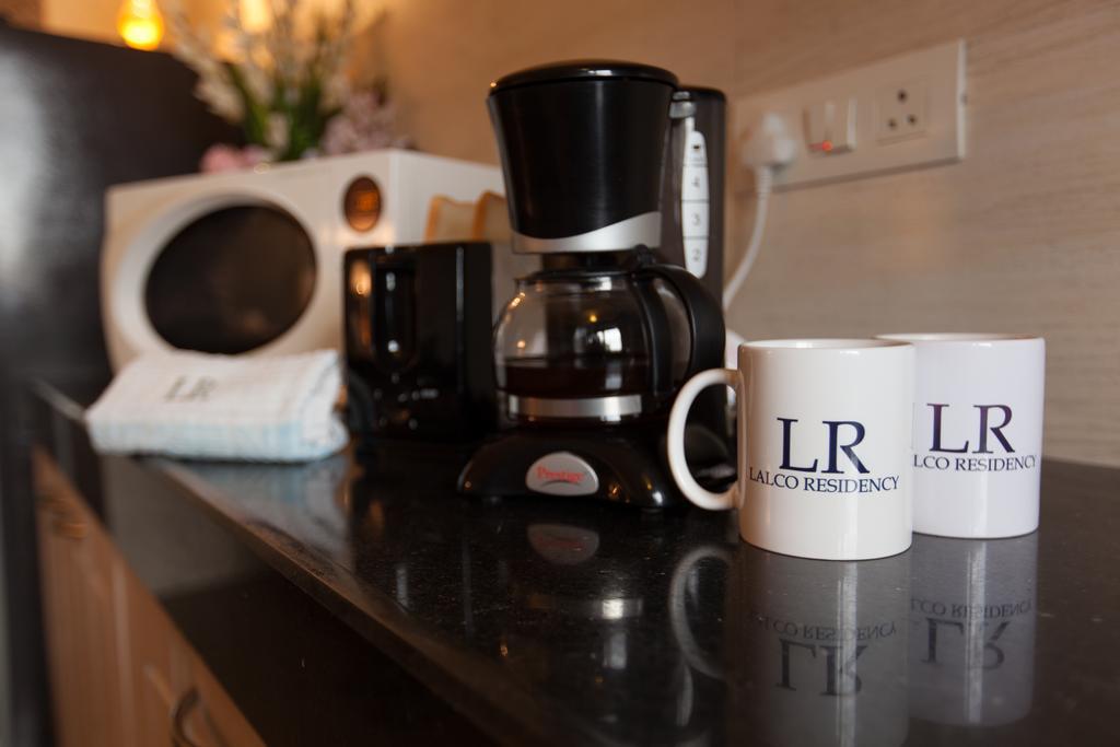 Lalco Residency Hotel Mumbai Bagian luar foto